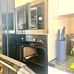 Kunda House Selly Oak